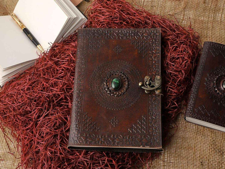 Leather Journal Diary with metal lock vintage Journal handmade 200 pages white unruled|travel Diary|personal journal -17