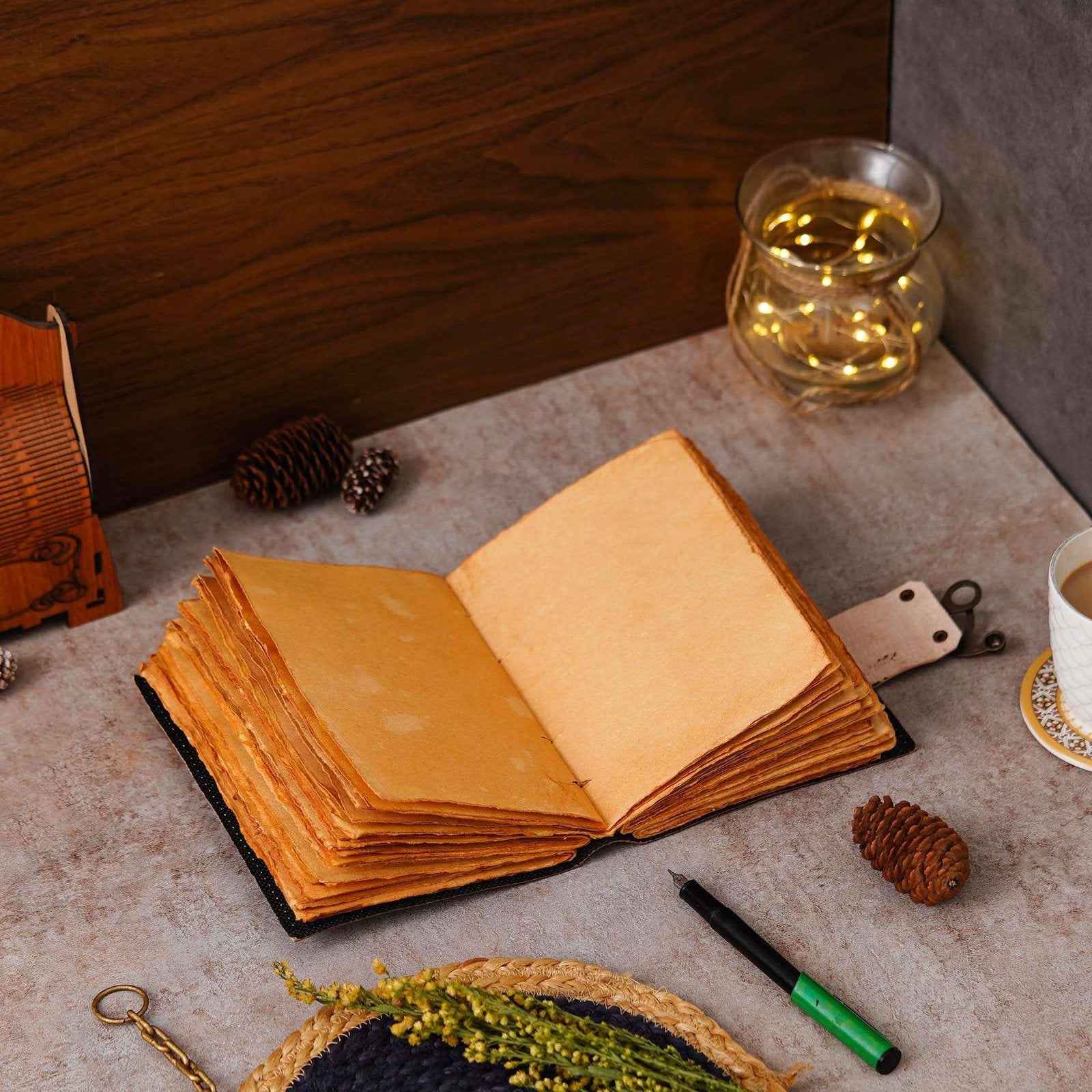 Vintage Handmade Genuine Leather Journal-Premium Antique Lock Closure-200 Handmade Brown Pages -4