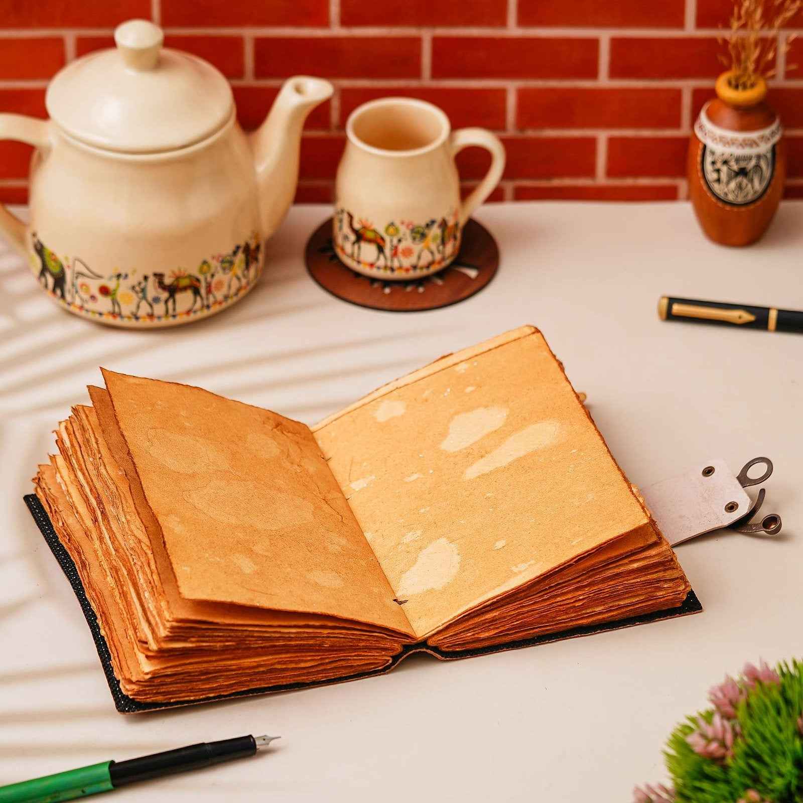 Vintage Handmade Genuine Leather Journal-Premium Antique Lock Closure-200 Handmade Brown Pages -12