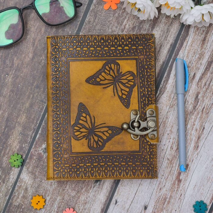 Leather Journal Diary with metal lock vintage Journal handmade 200 pages white unruled|travel Diary|personal journal -9