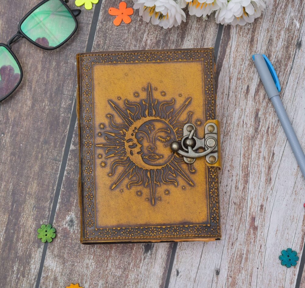 Leather Journal Diary with metal lock vintage Journal handmade 200 pages white unruled|travel Diary|personal journal -4