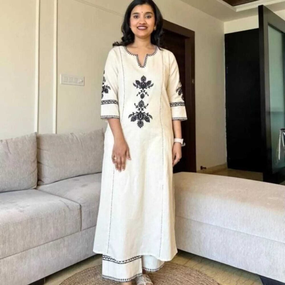 Women's White Printed Cotton Blend Straight Kurta with Pant - Elegant Daily Wear Set (M to XXL) - Image 4