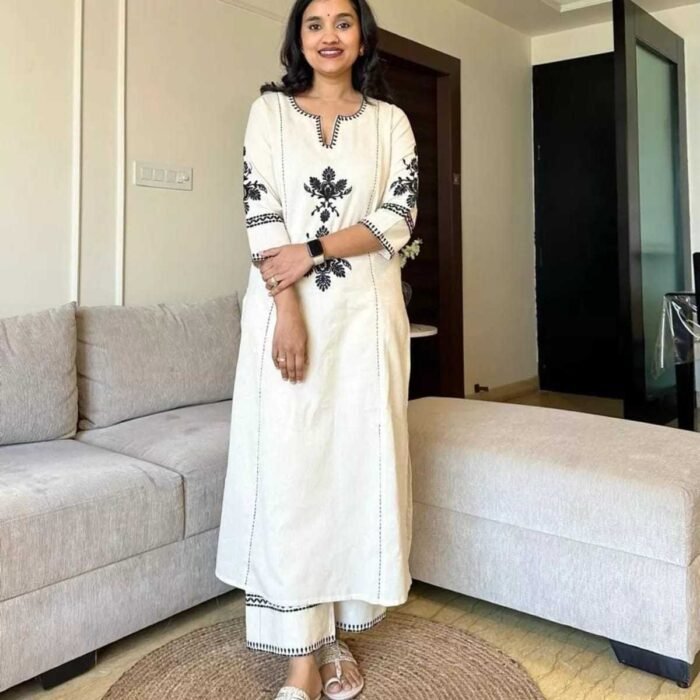 Women's White Printed Cotton Blend Straight Kurta with Pant - Elegant Daily Wear Set (M to XXL)